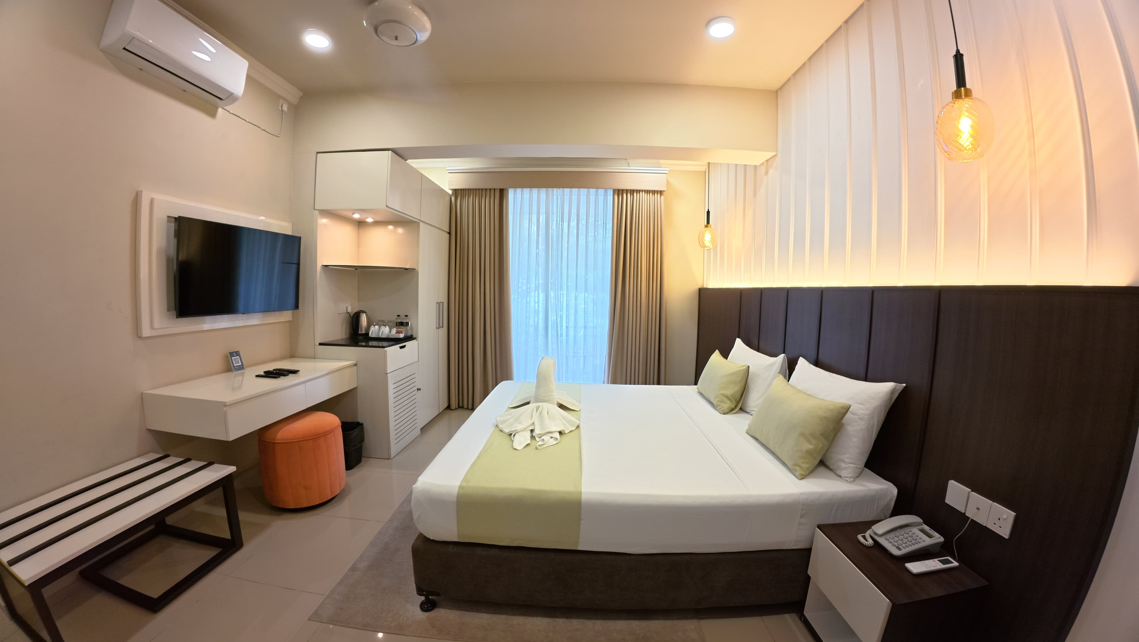 Hotel Grand Amanee - Deluxe Double Room